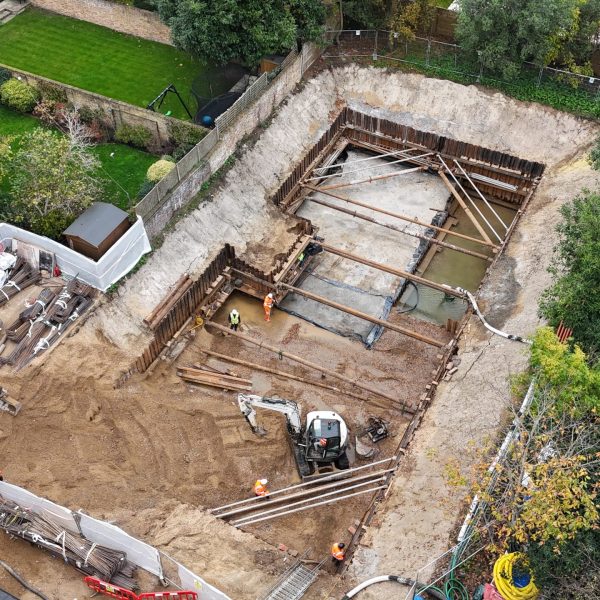 Castelnau, Barnes